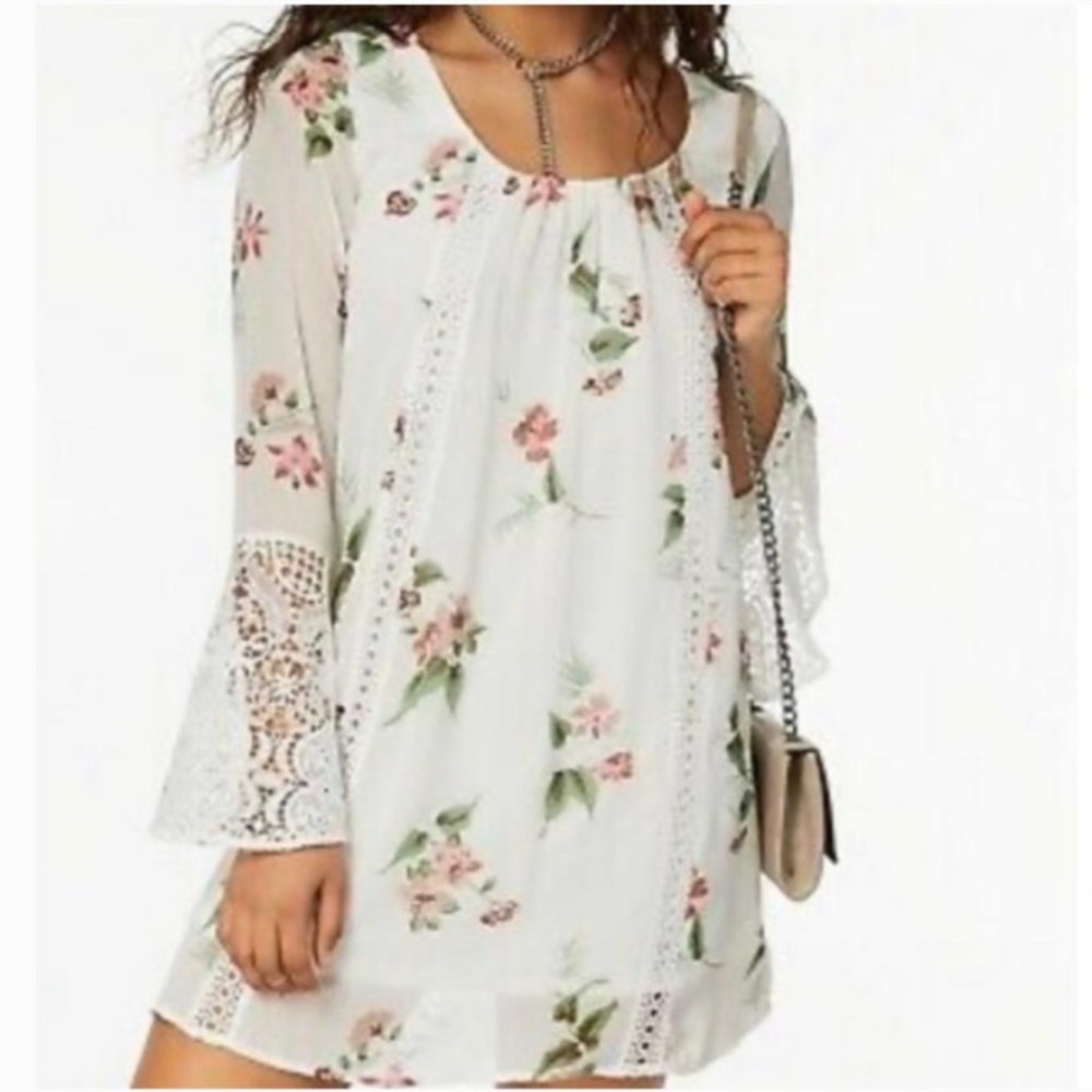 NEVER WORN Sequin Heart Floral dress